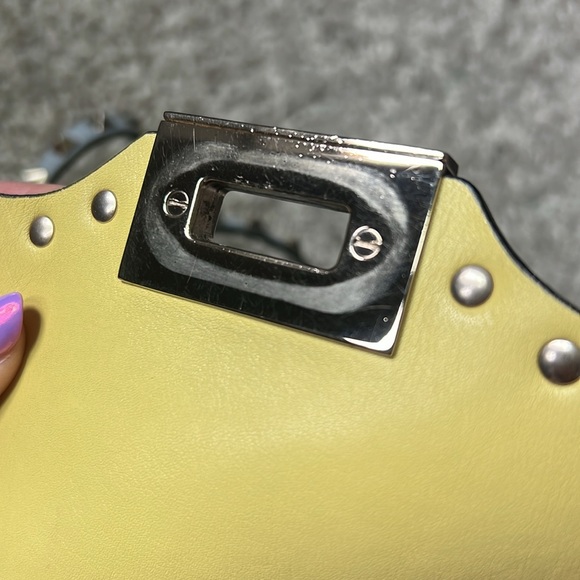 Valentino Rockstud Color block crossbody - Picture 11 of 17